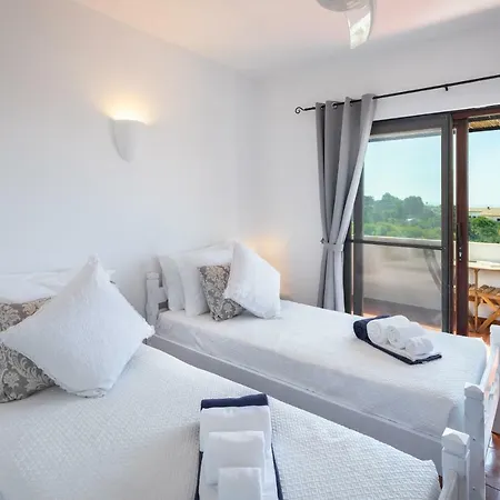 Villa Monte Pardal W/ Heated Pool In Natural Park