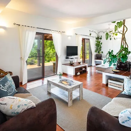 Villa Monte Pardal W/ Heated Pool In Natural Park *
