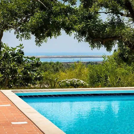 Villa Monte Pardal W/ Heated Pool In Natural Park